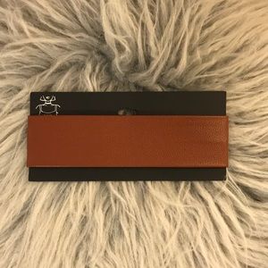 Thick leather neck choker